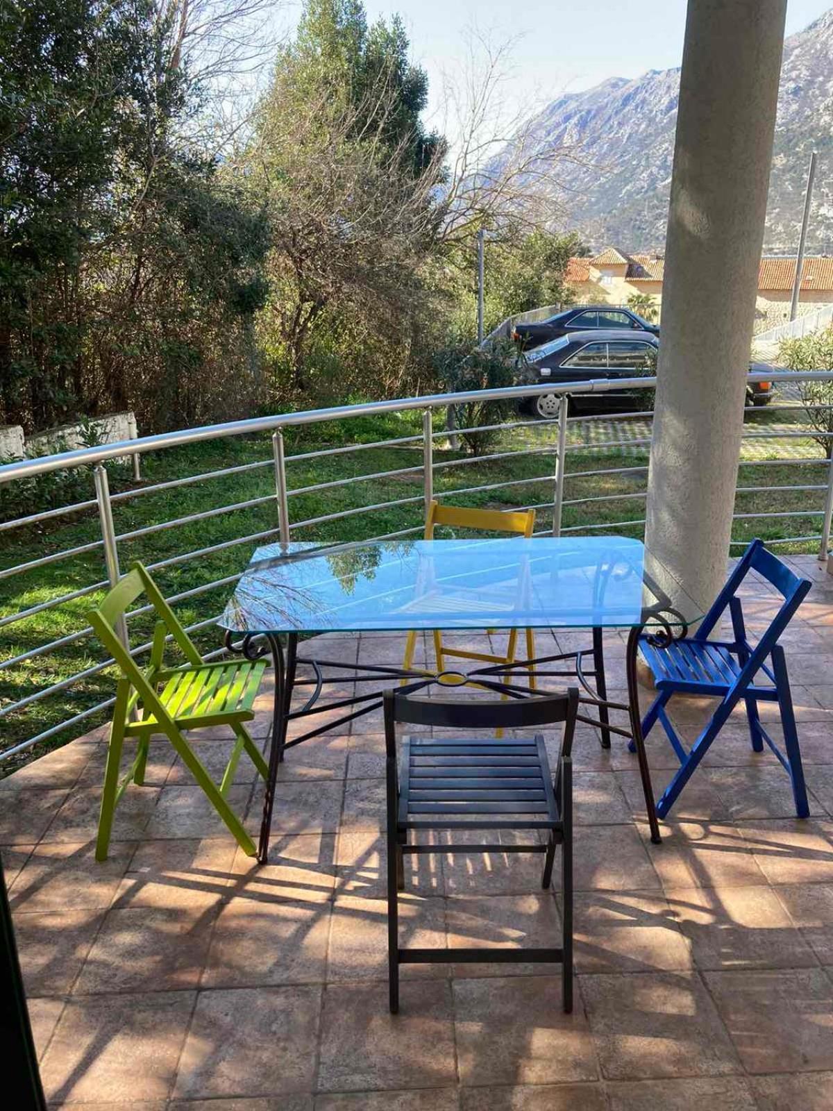Apartman Mia Risan Exterior foto